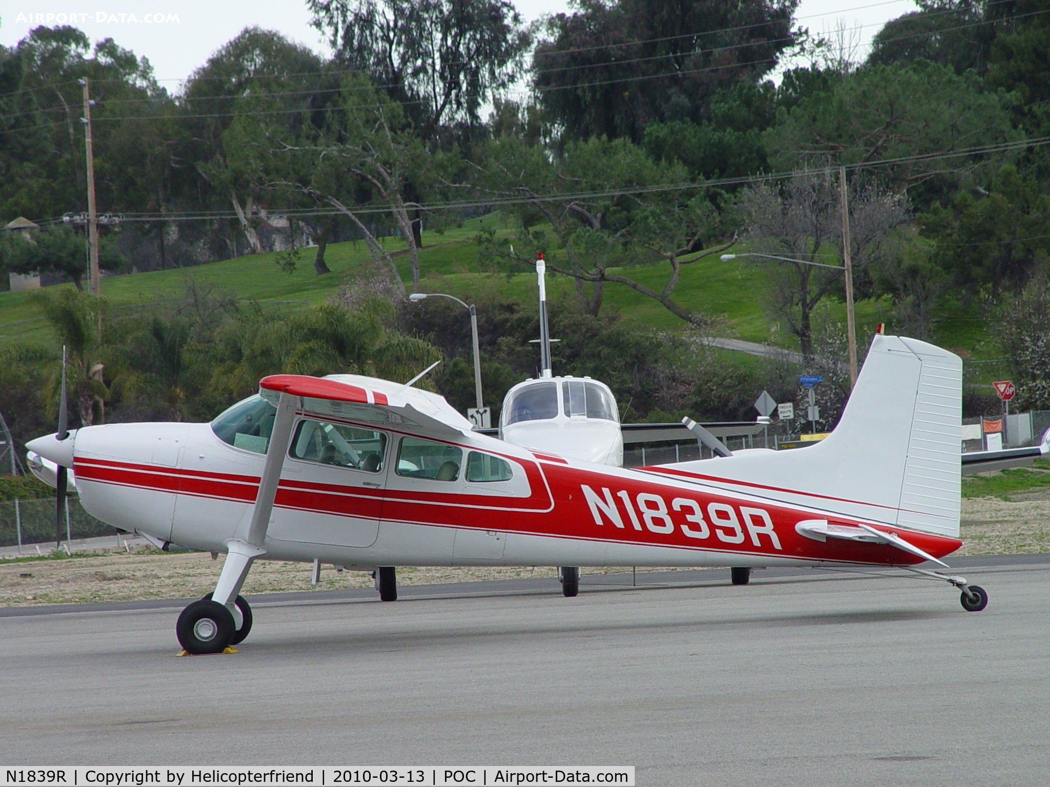 N1839R, 1974 Cessna A185F Skywagon 185 C/N 18502554, Parked at Howard Aviation