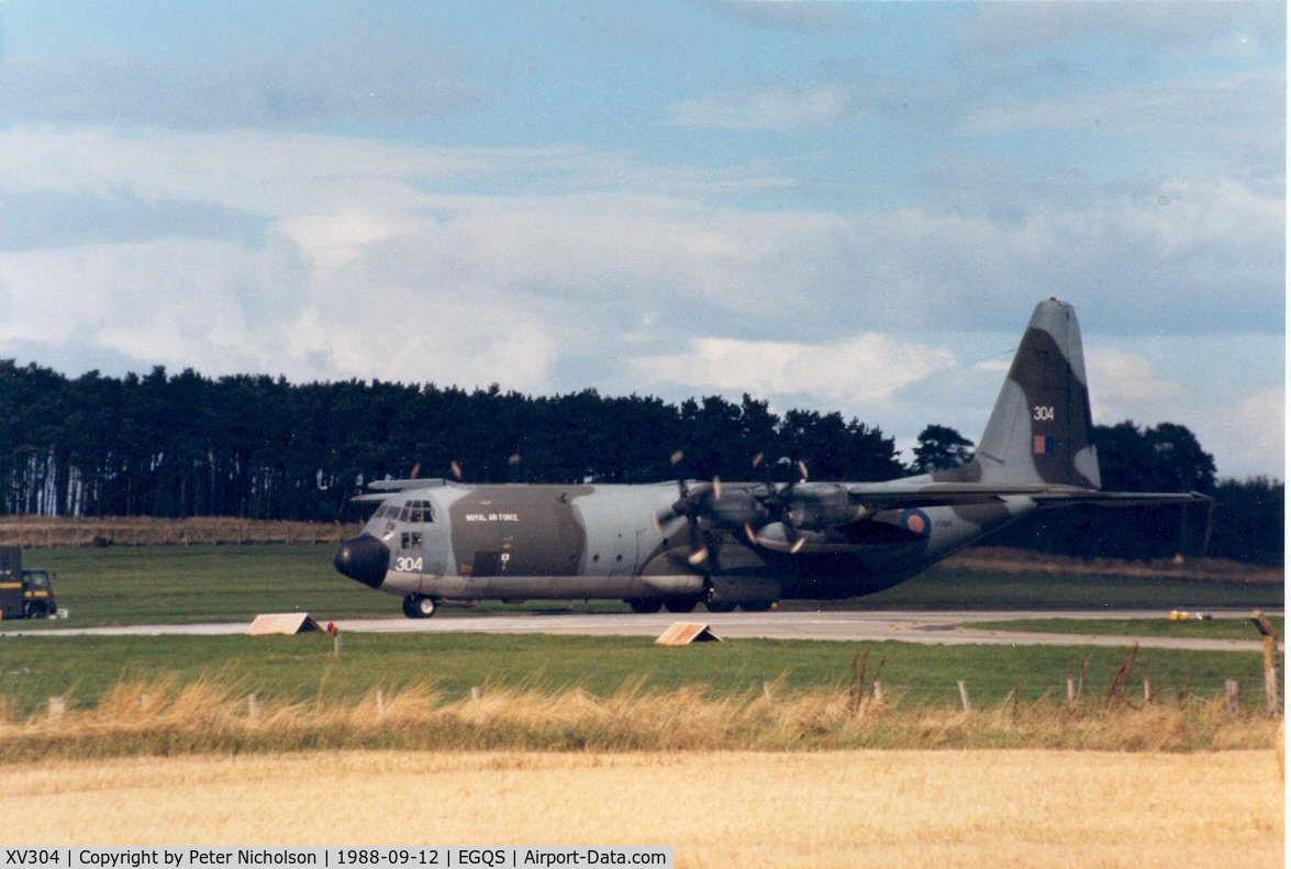 XV304, 1967 Lockheed C-130K Hercules C.3 C/N 382-4272, Hercules C.3 of the Lyneham Transport Wing taxying to the threshold at RAF Lossiemouth in September 1988.