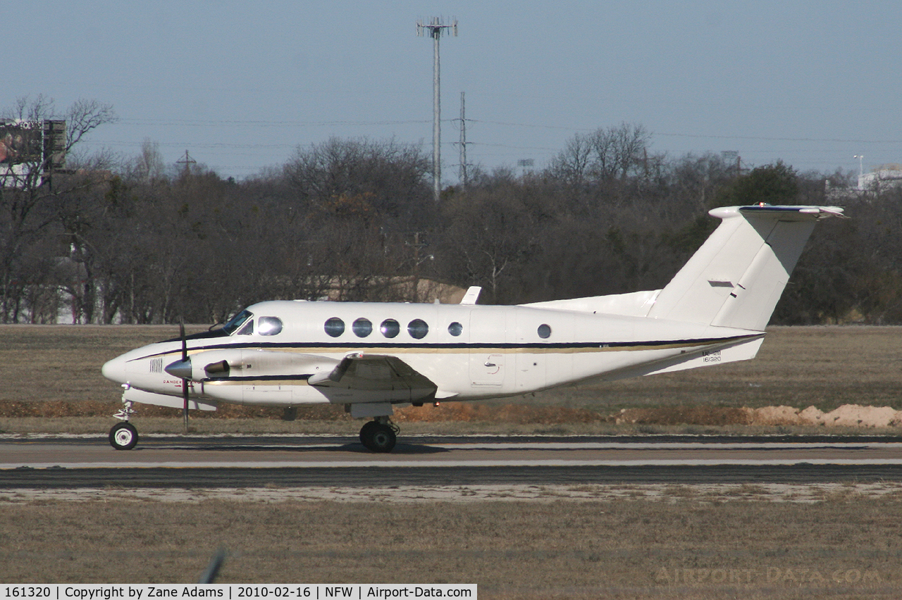 161320, Beech UA-12B Huron C/N BJ-37, At NAS Fort Worth (Carswell Field)