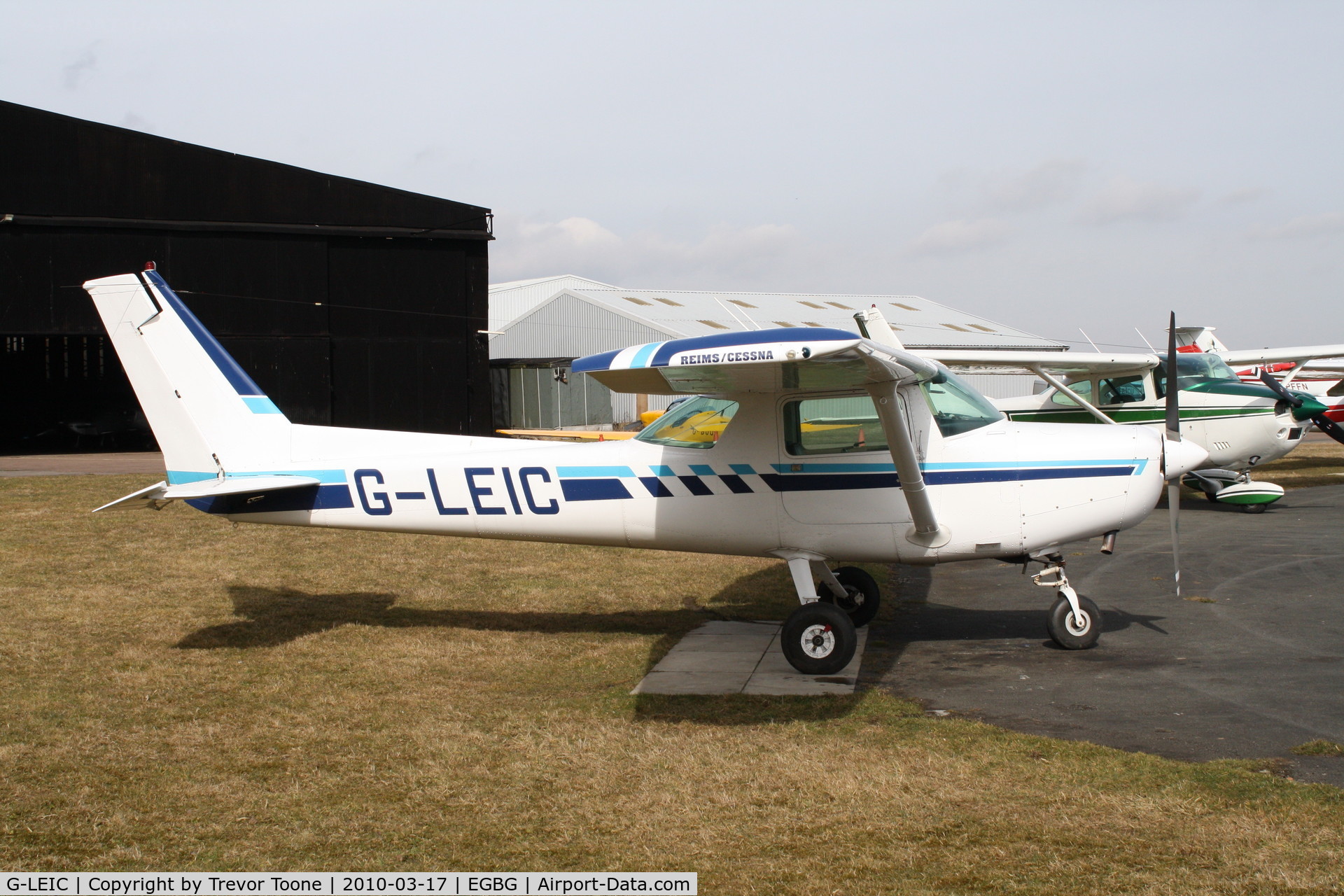 G-LEIC, 1985 Reims FA152 Aerobat C/N 0416, CESSNA FA152, c/n: 0416
