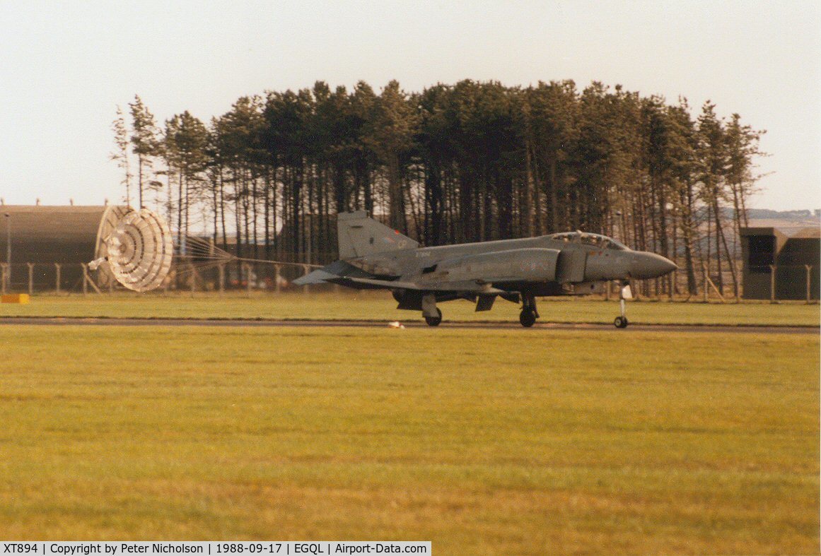 XT894, 1968 McDonnell Douglas Phantom FGR2 C/N 2370, Phantom FGR.2 of 228 Operational Conversion Unit landing at the 1988 RAF Leuchars Airshow.
