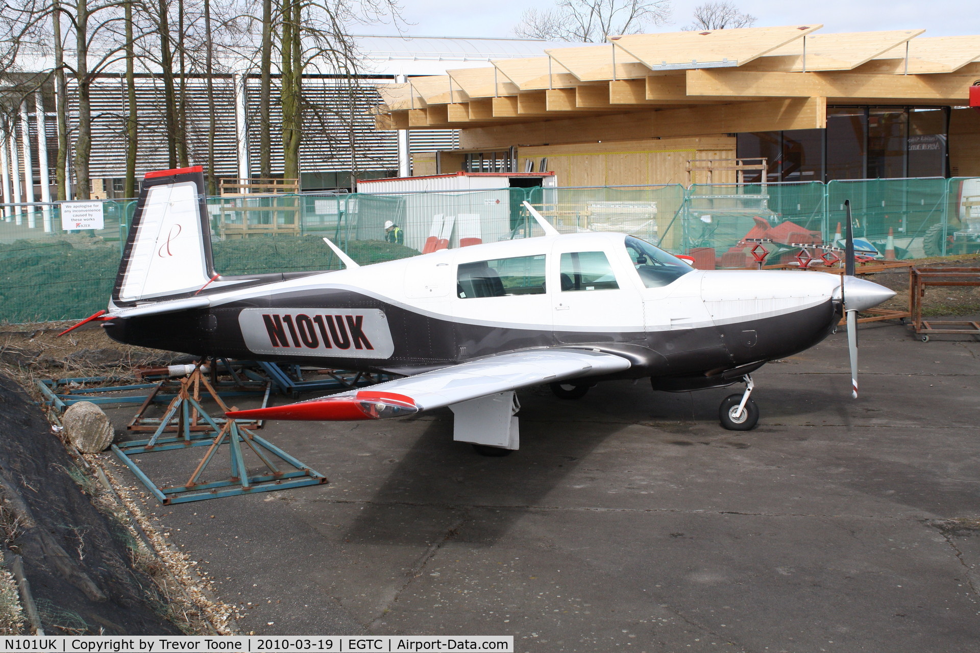 N101UK, 1981 Mooney M20K C/N 25-0631, Mooney M20K, c/n: 250631