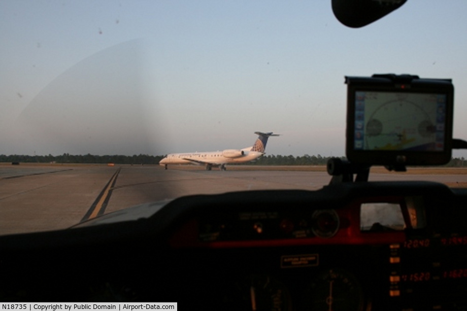 N18735, 1972 Cessna 150L C/N 15074073, Cessna N18735 Waiting Her Turn