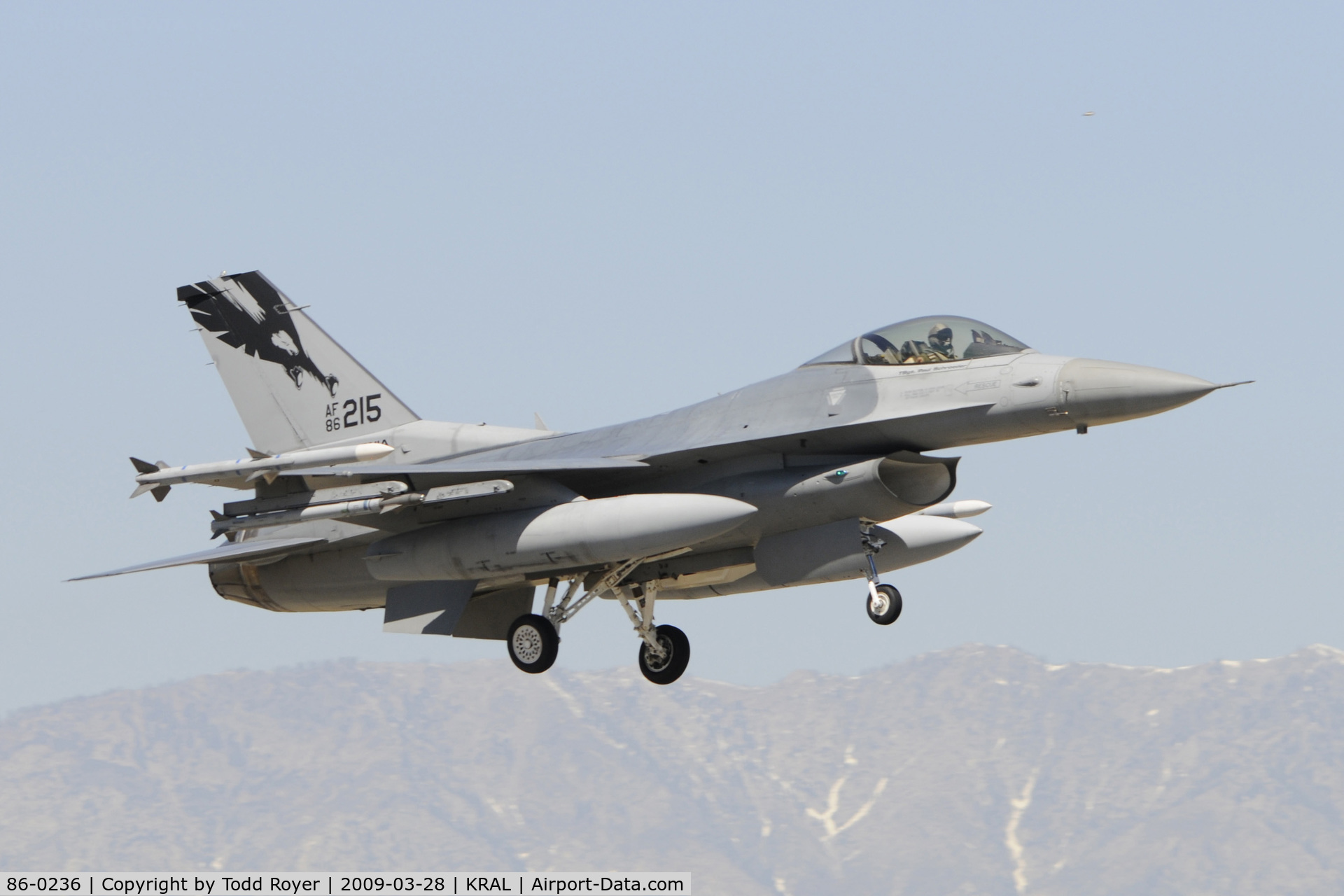 86-0236, General Dynamics F-16C Fighting Falcon C/N 5C-342, Riverside Airshow 2009