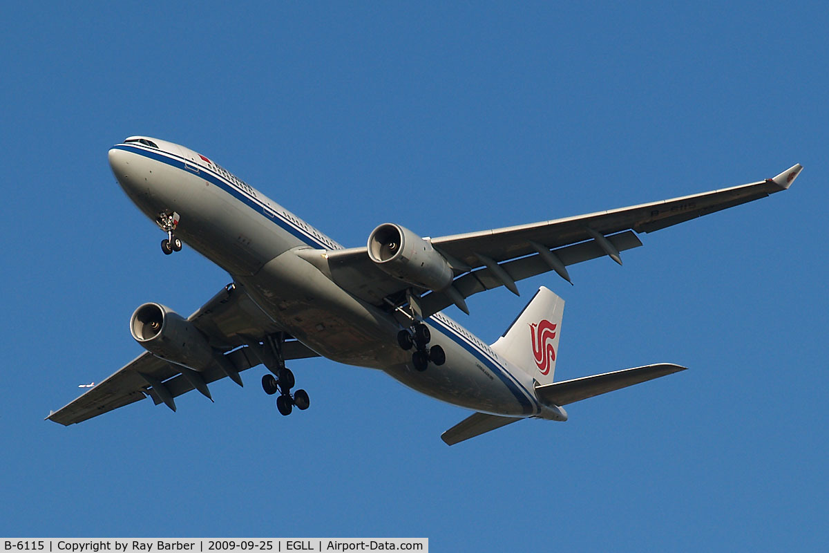 B-6115, 2008 Airbus A330-243 C/N 909, Airbus A330-243 [909] (Air China) Home~G 25/09/2009. On approach 27R 3 miles out.