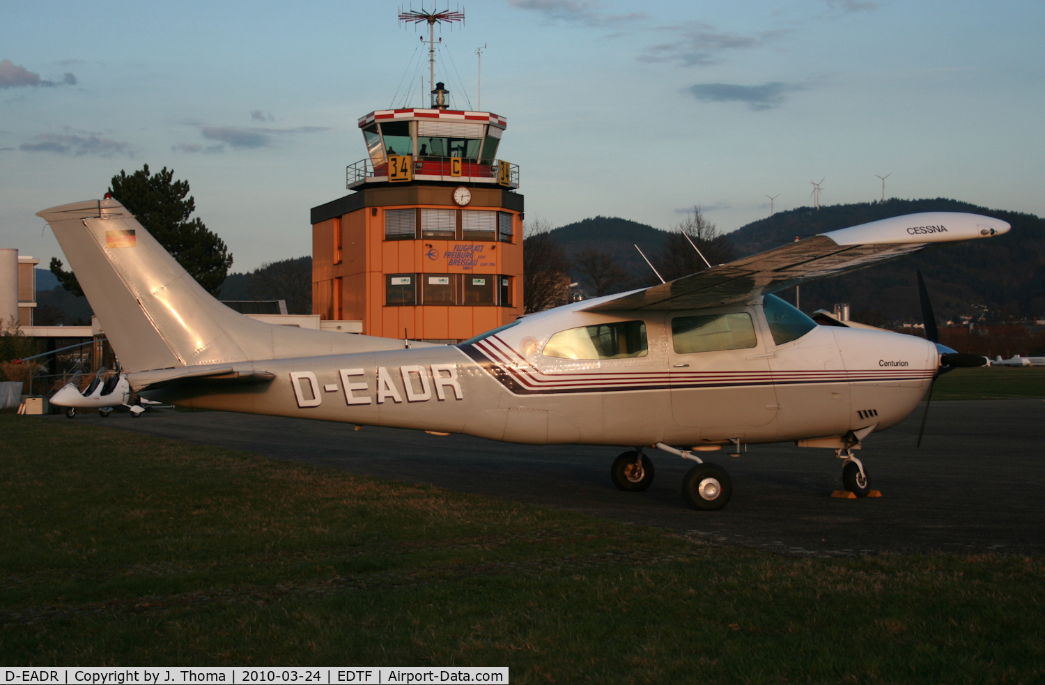 D-EADR, 1975 Cessna 210L Centurion C/N 210-L-60579, Cessna 210 Centurion