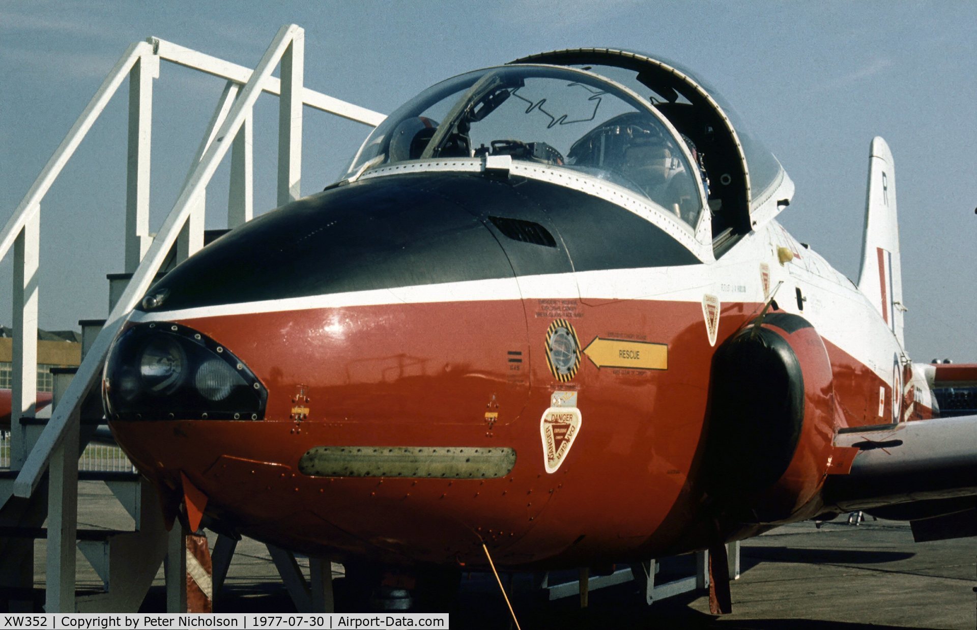 XW352, 1970 BAC 84 Jet Provost T.5B C/N EEP/JP/1002, Jet Provost T.5B of 6 Flying Training School on display at the 1977 Royal Review at RAF Finningley.