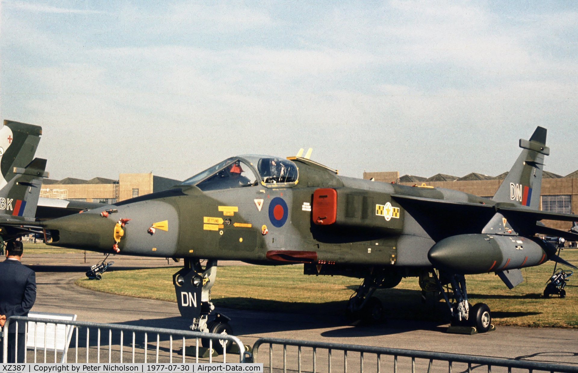 XZ387, 1977 Sepecat Jaguar GR.1 C/N S.152, Jaguar GR.1 of 31 Squadron on display at the 1977 Royal Review at RAF Finningley.