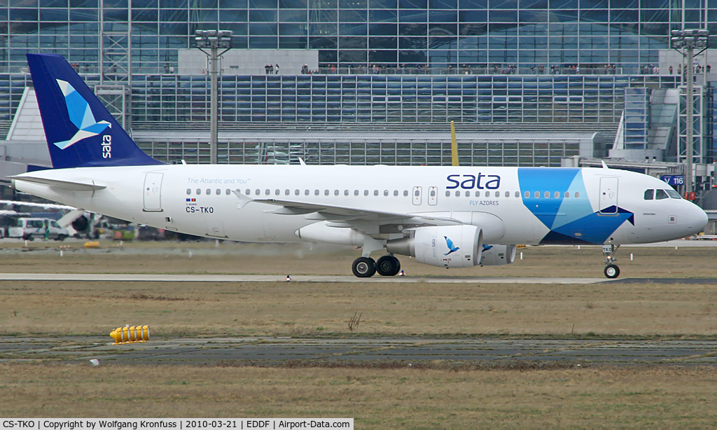 CS-TKO, 2009 Airbus A320-214 C/N 3891, Sata