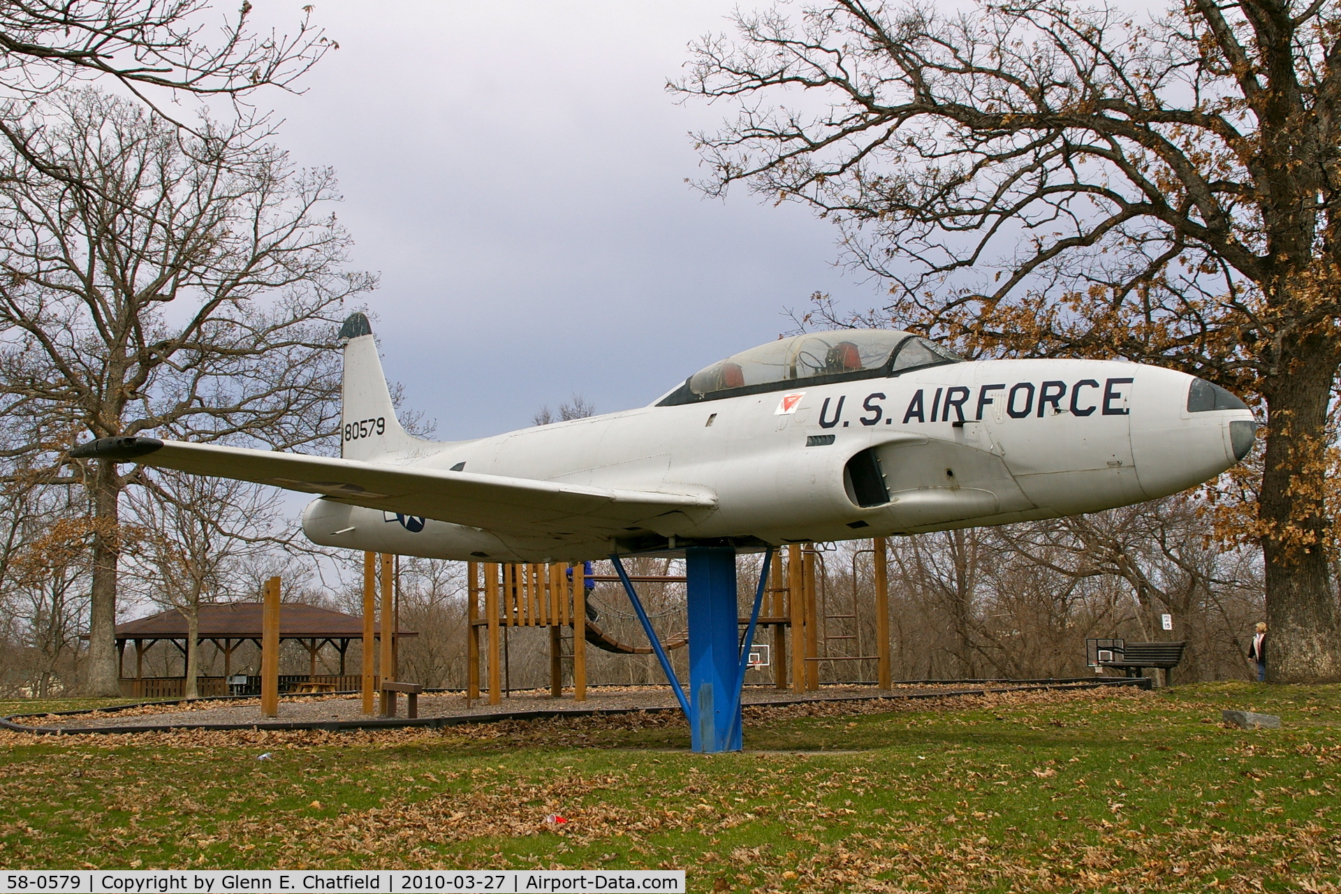 58-0579, 1958 Lockheed T-33A-5-LO Shooting Star C/N 580-1628, At Legion Park, Sigourney, IA
