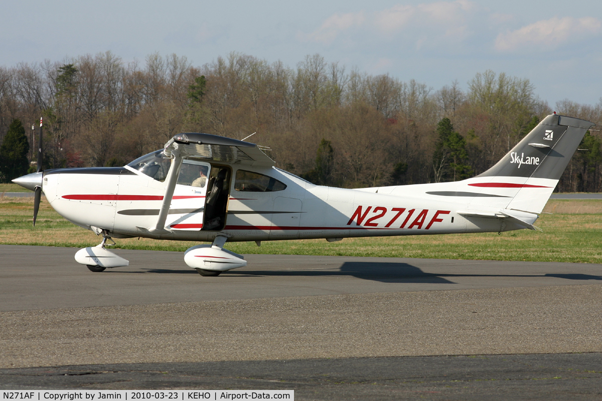 N271AF, 2003 Cessna 182T Skylane C/N 18281188, Fully-fueled and ready to battle some unfortunate headwinds.