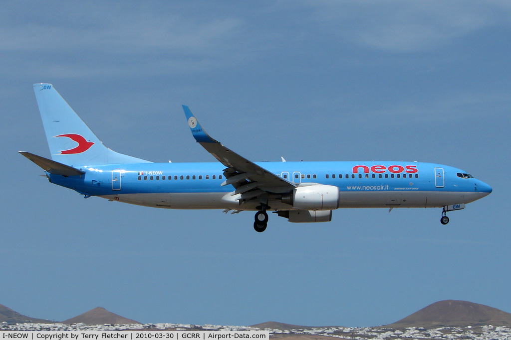 I-NEOW, 2007 Boeing 737-86N C/N 32685, Neos B737 at Arrecife , Lanzarote in March 2010