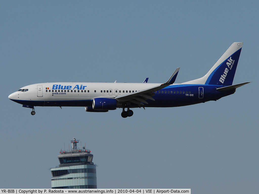 YR-BIB, 2000 Boeing 737-8AS C/N 29926, Blue Air at VIE