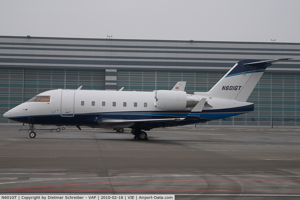 N601GT, 2002 Bombardier Challenger 604 (CL-600-2B16) C/N 5524, CL600 Challenger