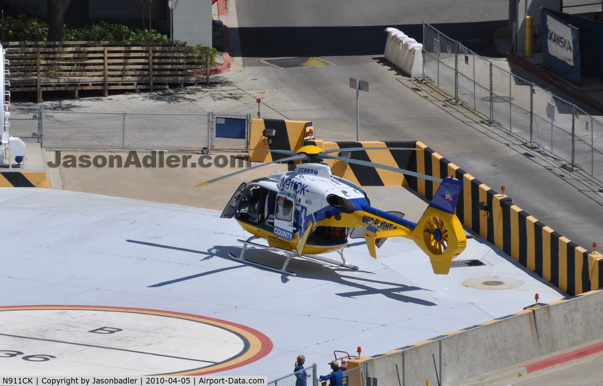 N911CK, 2000 Eurocopter EC-135T-1 C/N 0138, This Eurocopter arrived at Tampa General Hospital at 14:00. This was the first time I have seen that helicopter at Tampa General.