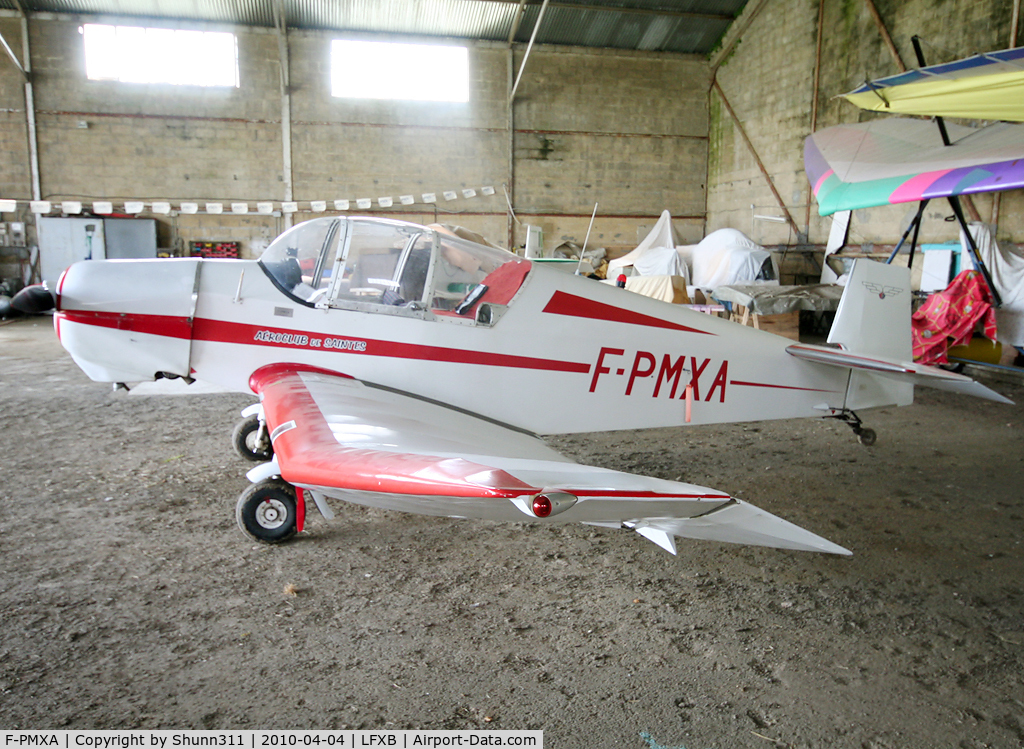 F-PMXA, Jodel D-113V C/N 1291, Inside Airclub's hangar...