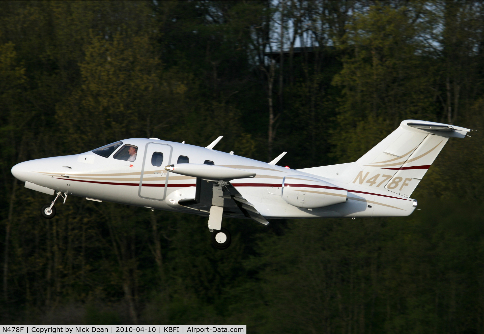 N478F, 2008 Eclipse Aviation Corp EA500 C/N 000228, KBFI