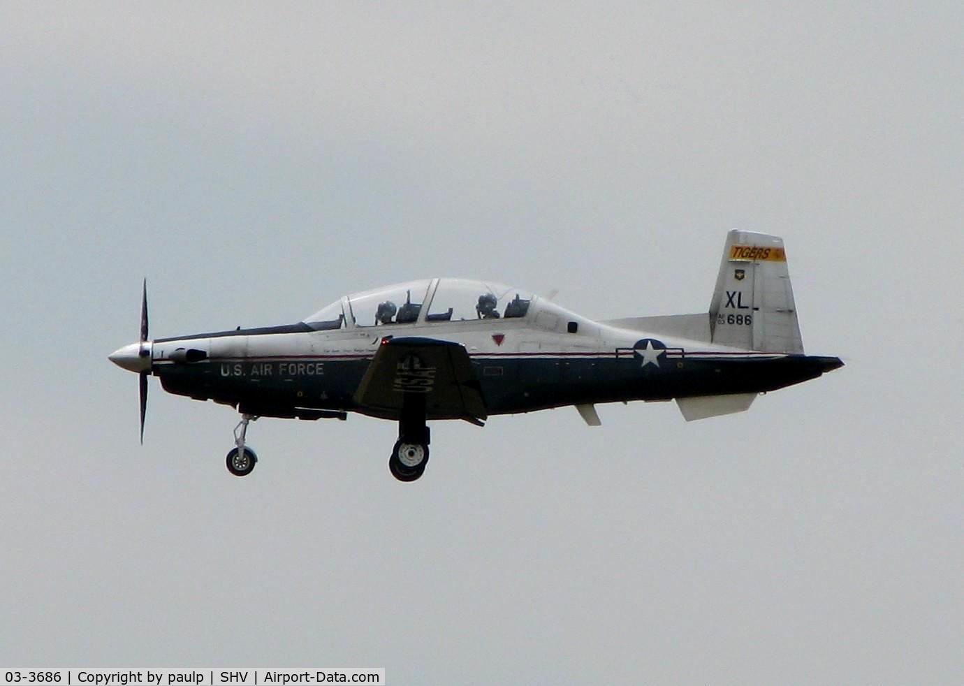 03-3686, 2003 Raytheon T-6A Texan II C/N PT-232, Landing at Shreveport Regional.