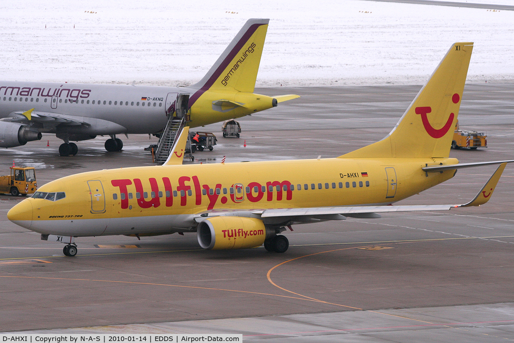 D-AHXI, 2008 Boeing 737-7K5 C/N 35141, Taken from the specs