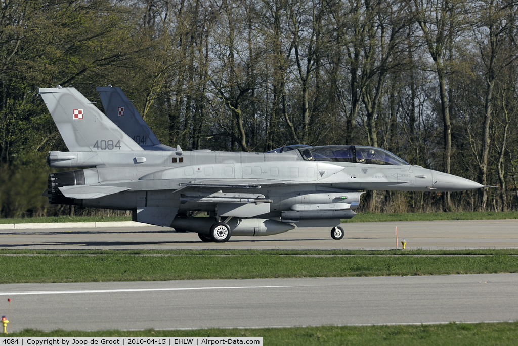 4084, 2003 Lockheed Martin F-16D Fighting Falcon C/N JD-9, The years the Polish air force participated for the first time in Frisian Flag. They brought their nice new F-16s.