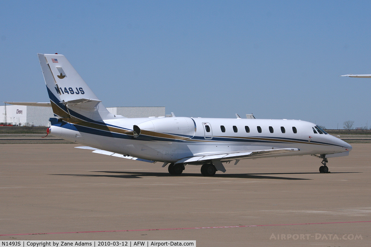 N149JS, 2009 Cessna 680 Citation Sovereign C/N 680-0281, At Fort Worth Alliance Airport