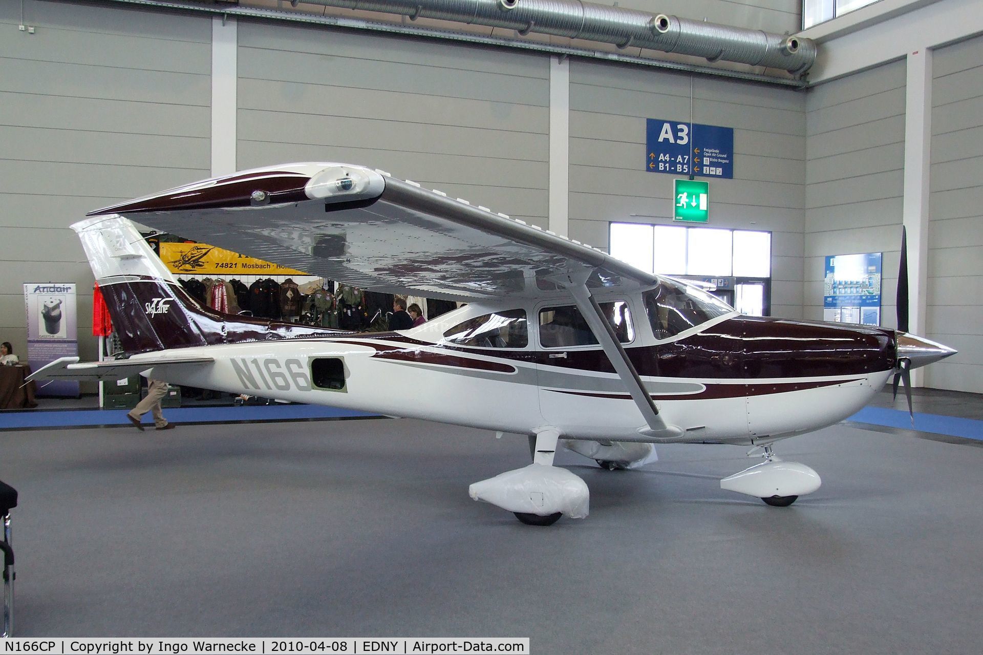 N166CP, 2004 Cessna T182T Turbo Skylane C/N T18208319, Cessna T182T Skylane TC at the AERO 2010, Friedrichshafen
