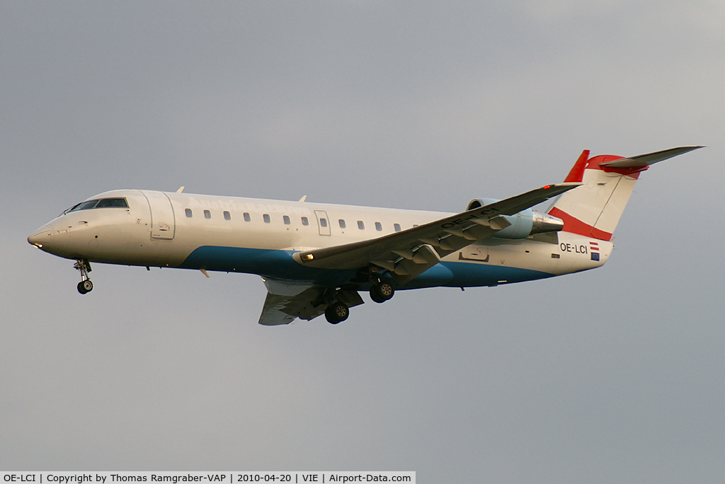 OE-LCI, 1996 Canadair CRJ-200LR (CL-600-2B19) C/N 7133, Austrian Arrows Canadair Regionaljet