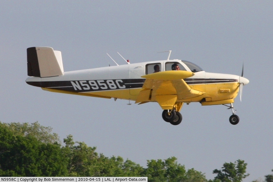N5958C, 1952 Beech C35 Bonanza C/N D-3319, Arriving at Lakeland, FL during Sun N Fun 2010.