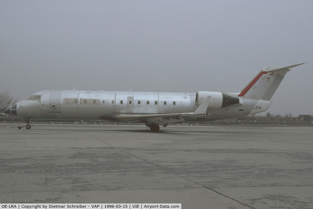 OE-LRA, 1994 Canadair CRJ-100LR (CL-600-2B19) C/N 7032, Lauda Air Regionaljet