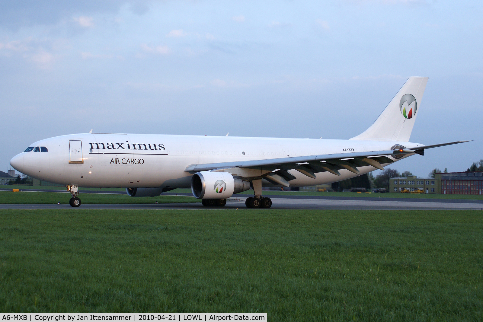 A6-MXB, 1996 Airbus A300B4-622F C/N 767, Maximus Air Cargo