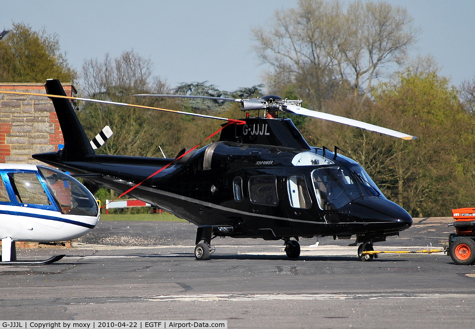 G-JJJL, 2002 Agusta A-109E Power C/N 11159, Agusta A109E - 2 x P &W Canada PW206C - mtow 2850 kgs