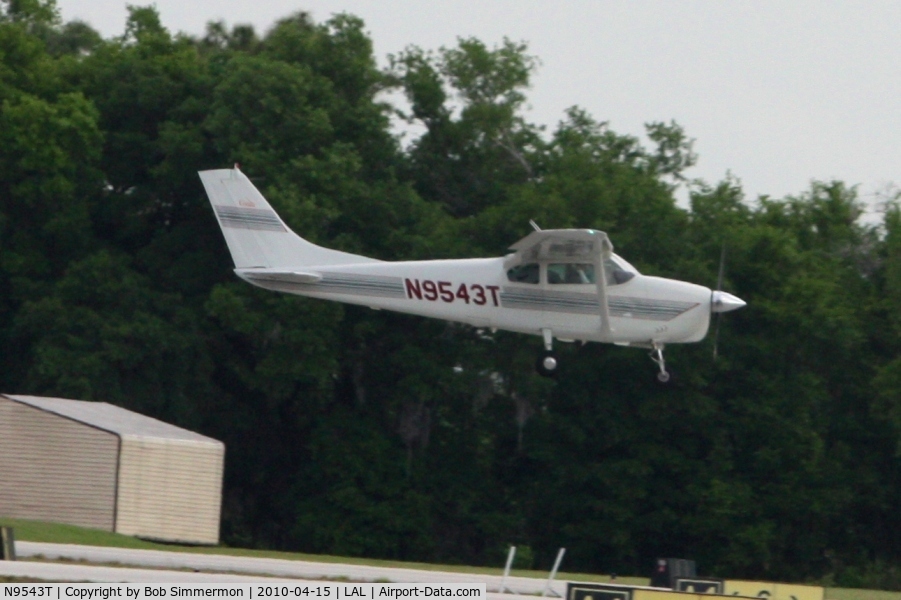 N9543T, 1960 Cessna 210 C/N 57343, Arriving at Lakeland, FL during Sun N Fun 2010.
