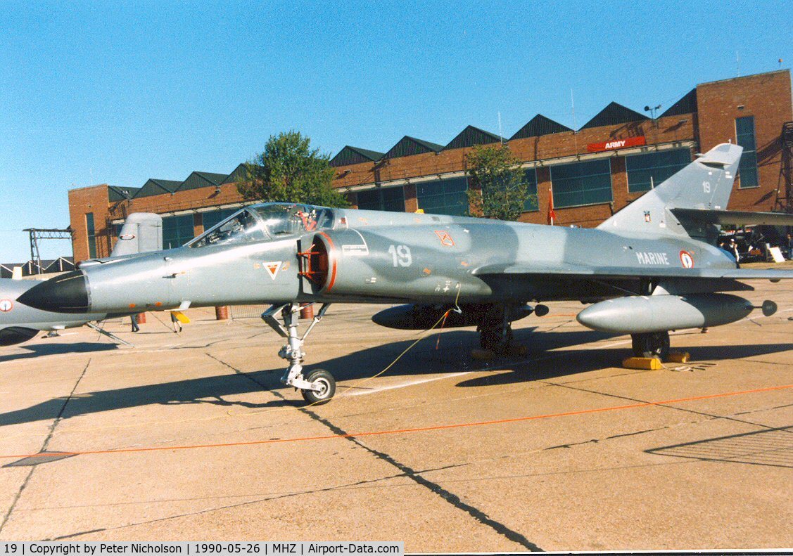 19, Dassault Super Etendard C/N 19, Super Etendard of French Aeronavale's 14 Flotille on display at the 1990 RAF Mildenhall Air Fete.