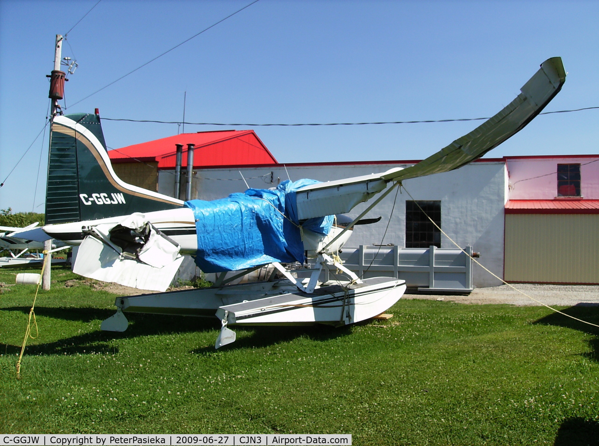 C-GGJW, 1975 Cessna A185F Skywagon 185 C/N 18502785, @ Orillia Airport