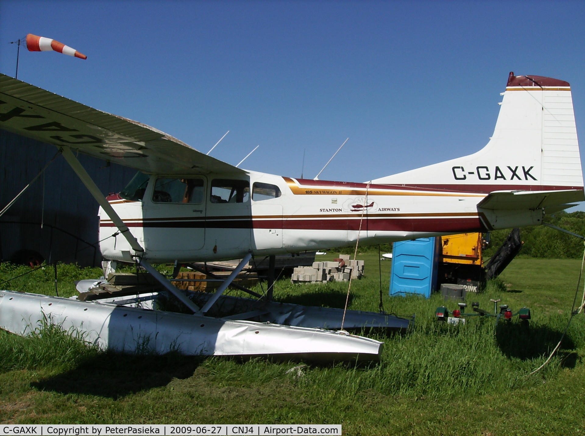 C-GAXK, 1975 Cessna A185F Skywagon 185 C/N 18502673, @ Orillia Airport