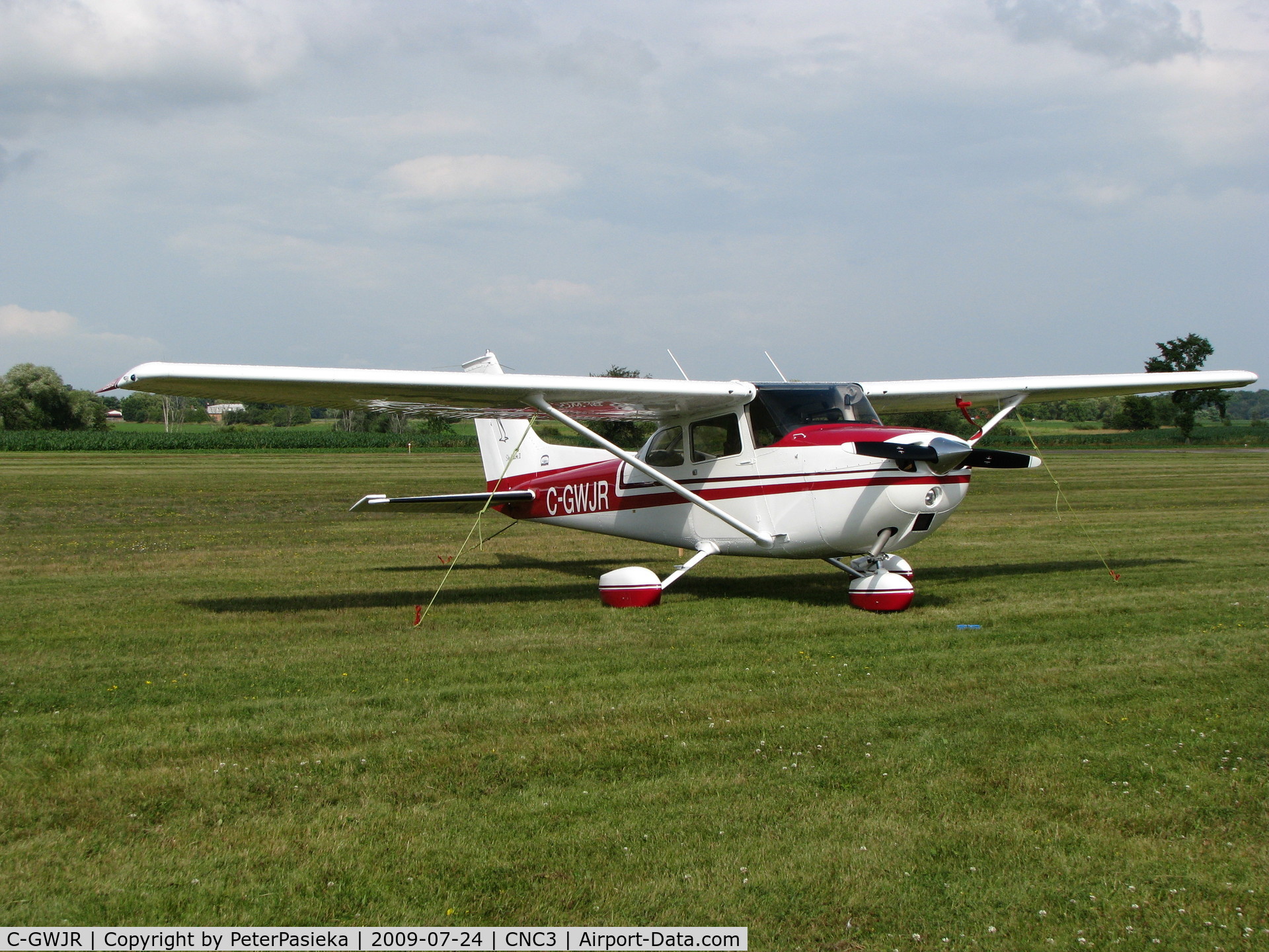 C-GWJR, 1974 Cessna 172M C/N 17262318, @ Brampton Airport