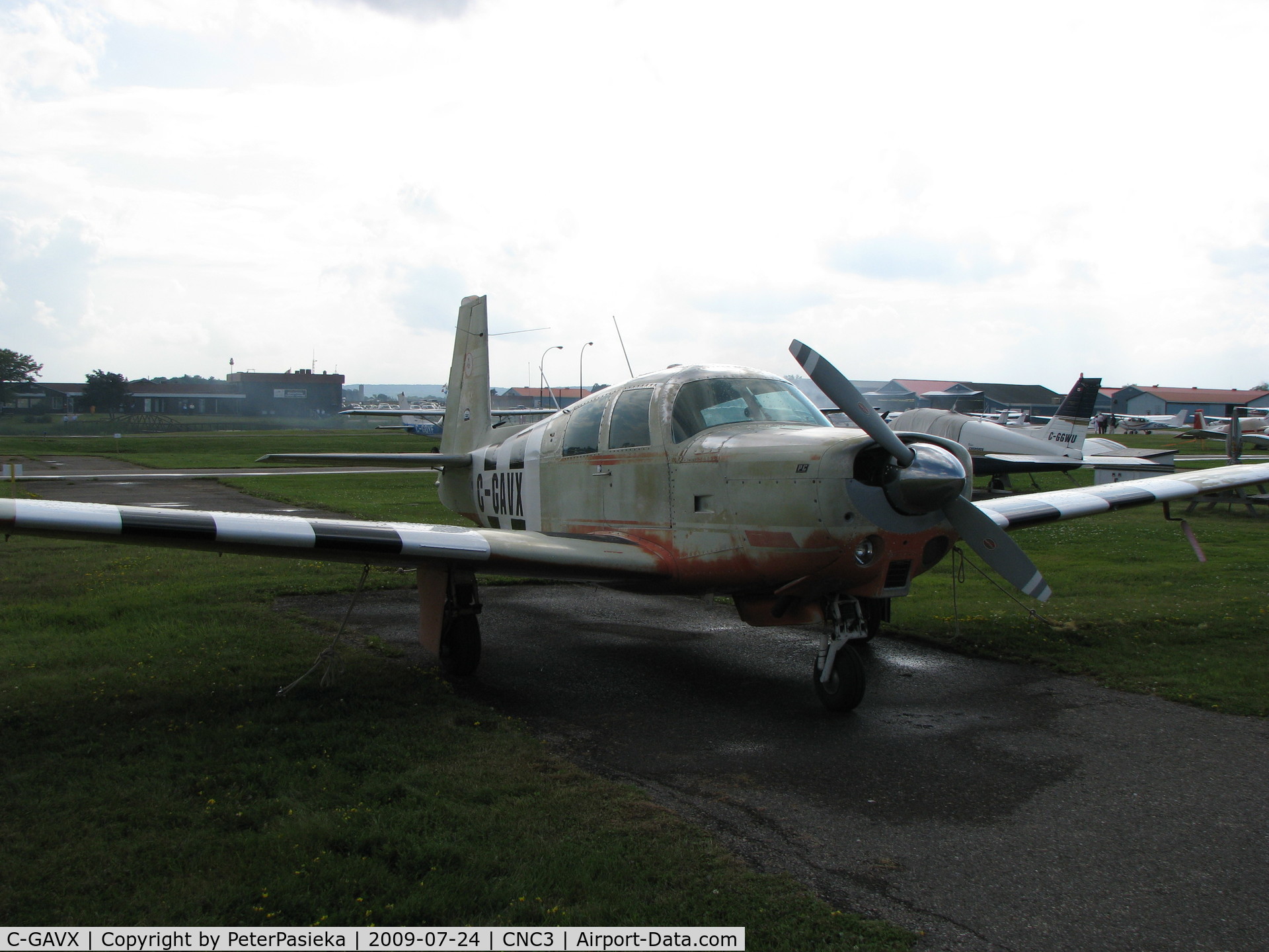C-GAVX, Mooney M20C Ranger C/N 680069, @ Brampton Airport