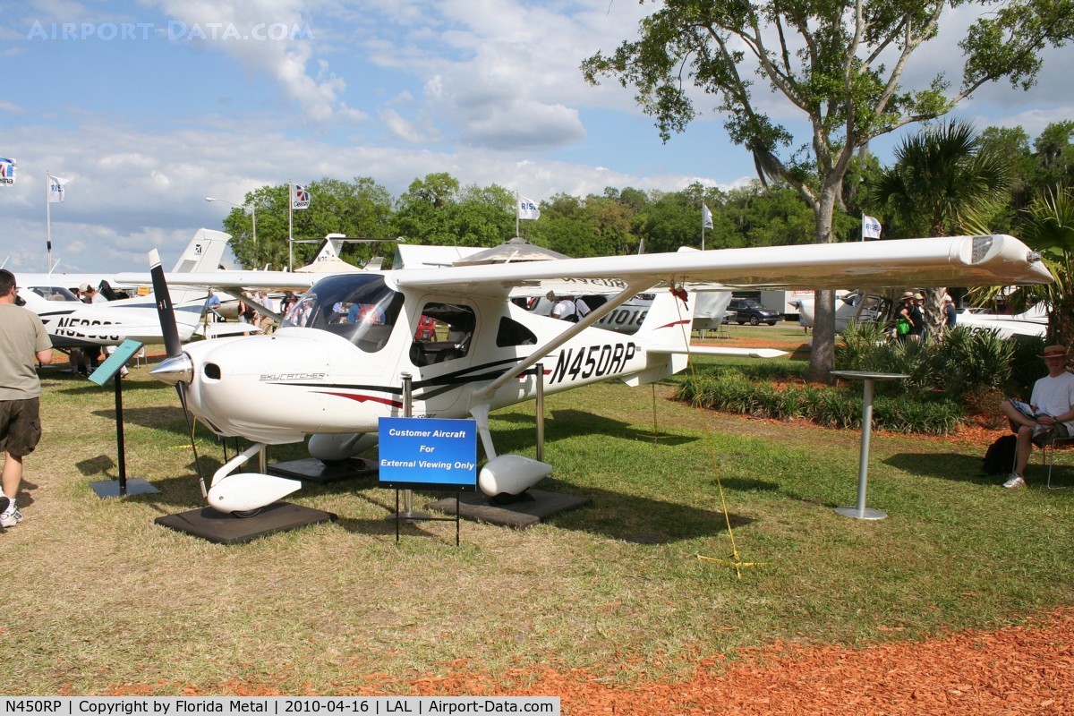 N450RP, Cessna 162 Skycatcher C/N 16200002, Cessna 162