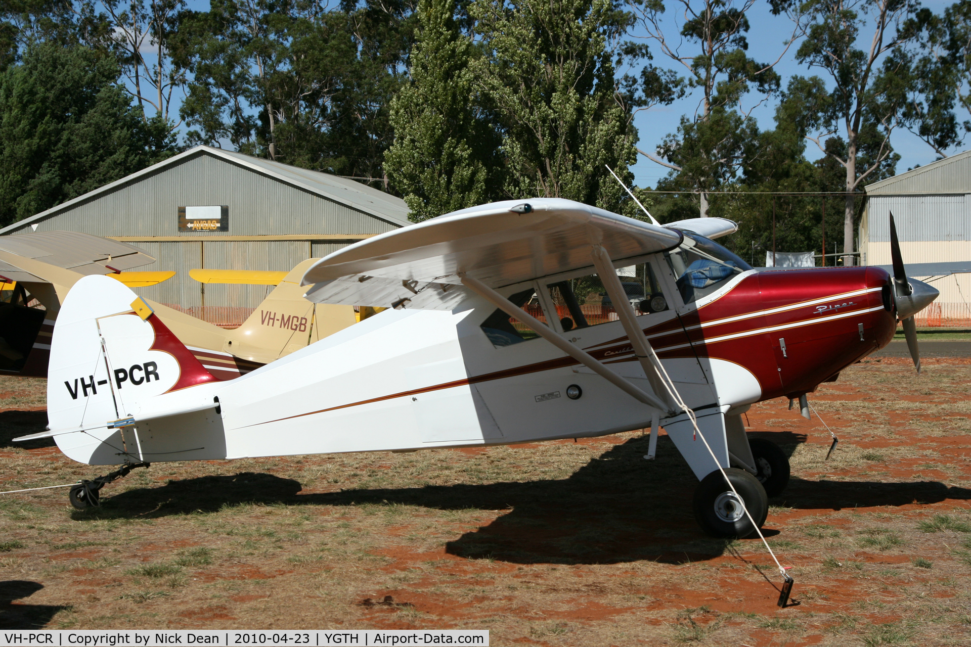 VH-PCR, 1959 Piper PA-22-160 Tri Pacer C/N 22-7052, YGTH