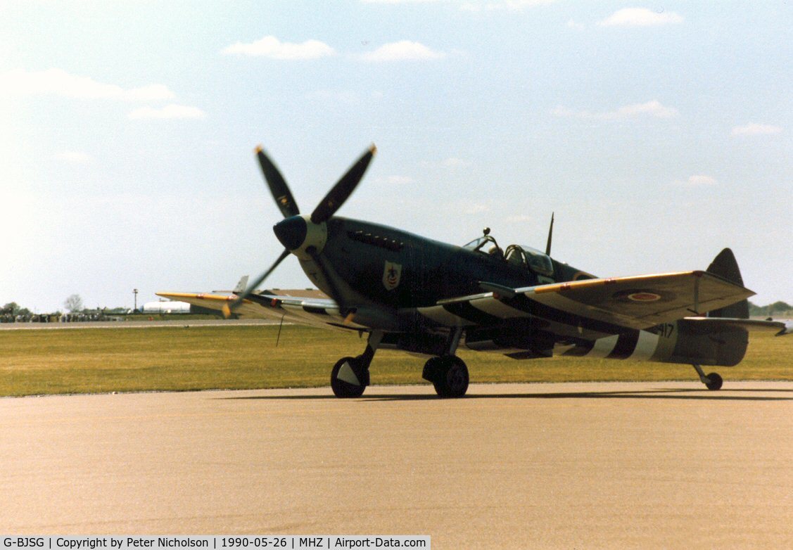 G-BJSG, 1944 Supermarine 509 Spitfire TR.9 C/N 6S/735188, Spitfire LF.IXe flown at the 1990 RAF Mildenhall Air Fete to mark the 50th anniversary of the Battle of Britain.