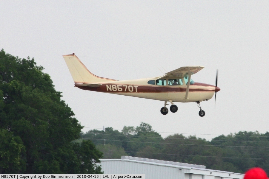 N8570T, 1959 Cessna 182C Skylane C/N 52470, Arriving at Lakeland, FL during Sun N Fun 2010.
