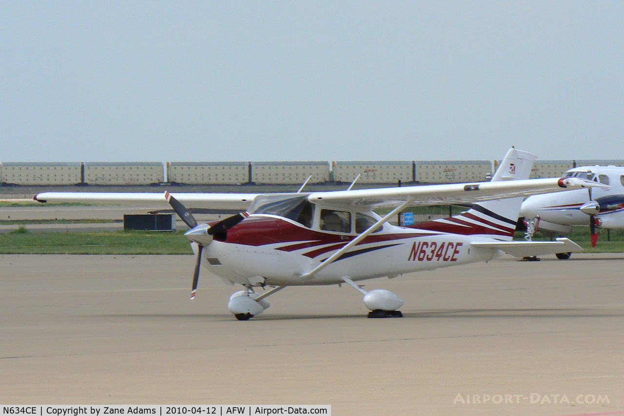 N634CE, Cessna T182T Turbo Skylane C/N T18208634, At Fort Worth Alliance Airport