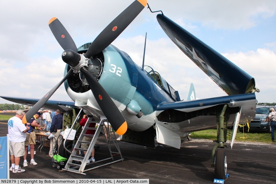 N92879, 1944 Curtiss SB2C-5 Helldiver C/N 83725, Sun N Fun 2010