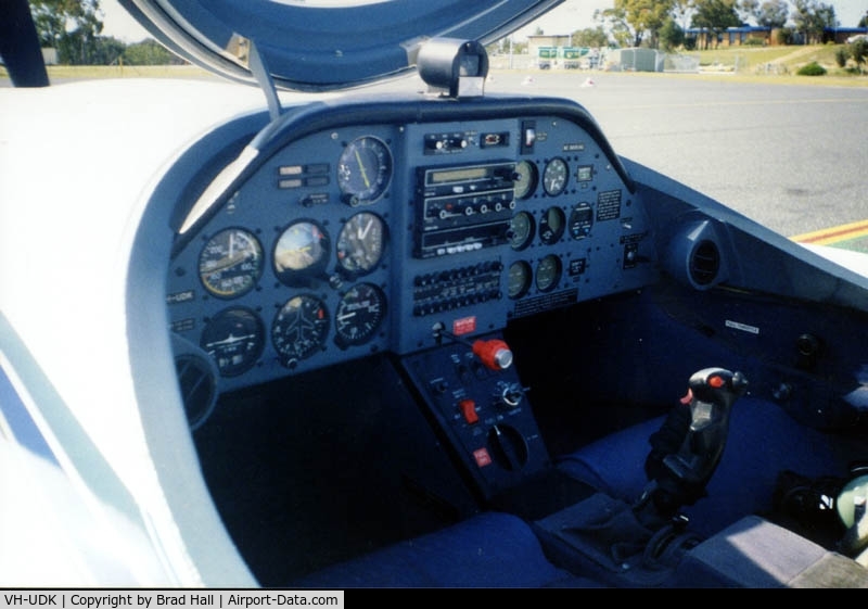 VH-UDK, 1997 Eagle Aircraft Eagle 150 X-TS C/N 012, Instruments