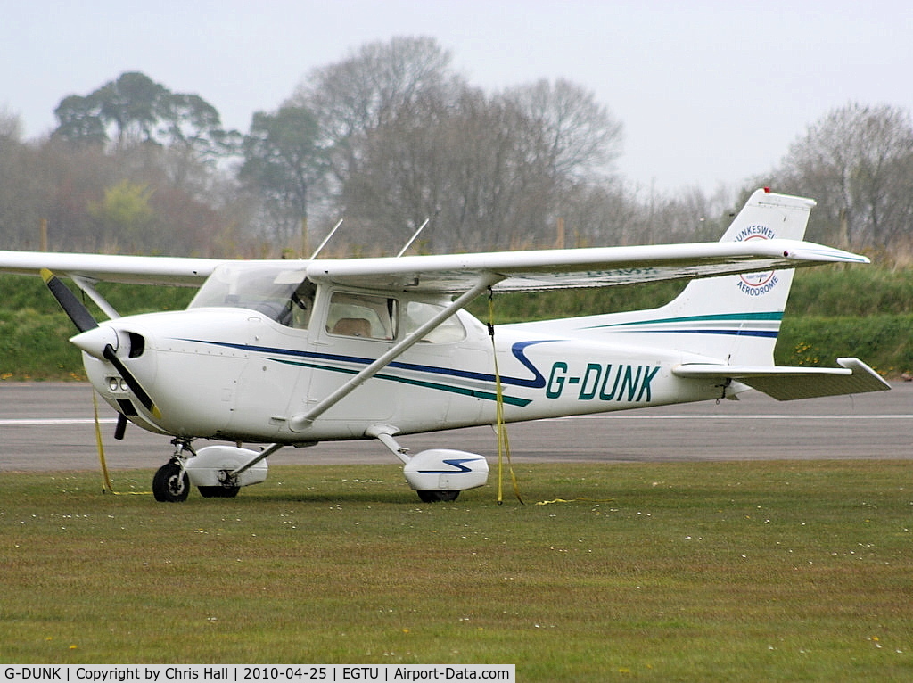 G-DUNK, 1976 Reims F172M Skyhawk Skyhawk C/N 1402, Devon & Somerset Flight Training Ltd