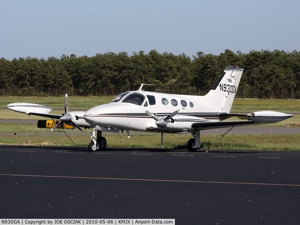 N930GA, 1969 Cessna 414 Chancellor C/N 414-0006, @KMJX