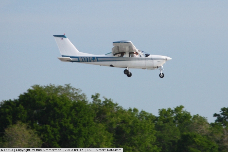 N177CJ, 1970 Cessna 177RG Cardinal C/N 177RG0018, Arriving at Lakeland, FL during Sun N Fun 2010.