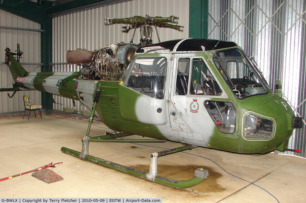 G-BWLX, 1963 Westland Scout AH.1 C/N F9709, 1963 Westland Helicopters Ltd WESTLAND SCOUT AH1 wears searial XV134