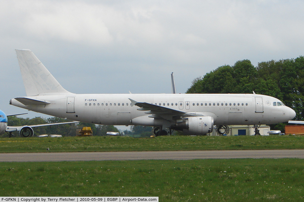 F-GFKN, 1990 Airbus A320-211 C/N 0128, One of the aircraft awaiting the scrapman's axe at Kemble