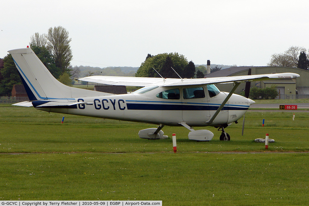 G-GCYC, 1980 Reims F182Q Skylane C/N 0157, 1980 Reims Aviation Sa REIMS CESSNA F182Q noted at Kemble on Vintage Aircraft Fly-In day